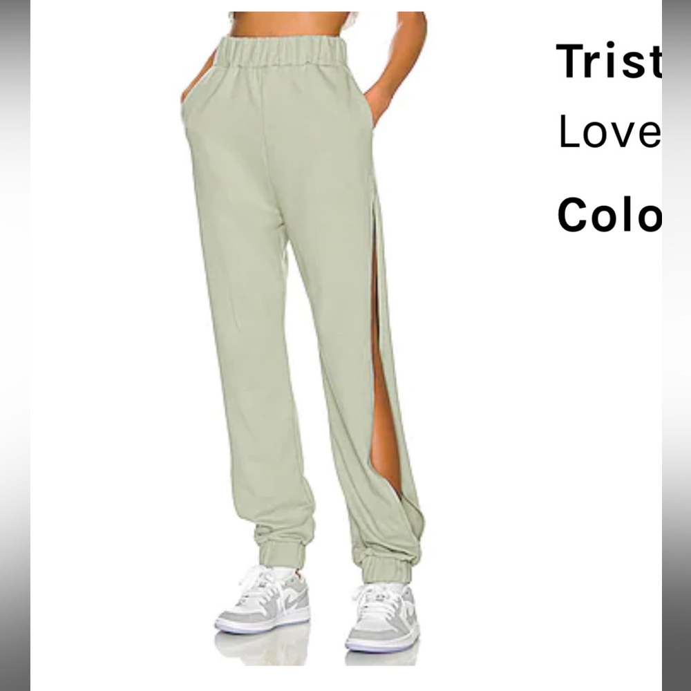 NWOT Lover + Friends jogger in M